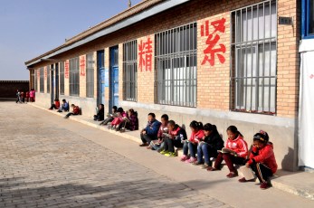 冬天里的春天——甘肅省歌舞劇院“大走訪、回頭看”雙聯(lián)行動再織暖心畫卷