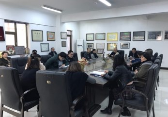 甘肅省京劇團(tuán)黨總支召開黨員擴(kuò)大會議