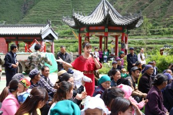 甘肅演藝集團(tuán)2019“我們的中國(guó)夢(mèng)”——文化進(jìn)萬家活動(dòng)暨隴原“紅色文藝輕騎兵”省歌舞劇院小分隊(duì)赴舟曲縣惠民演出