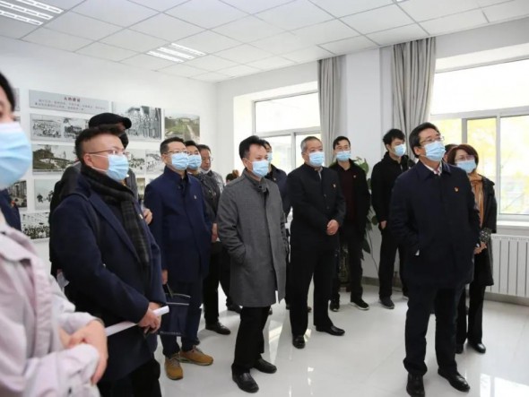 甘肅演藝集團(tuán)黨委書記、董事長陳其銀一行赴甘肅日?qǐng)?bào)報(bào)業(yè)集團(tuán)觀摩黨建工作